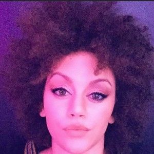 Meet your Posher, Molly